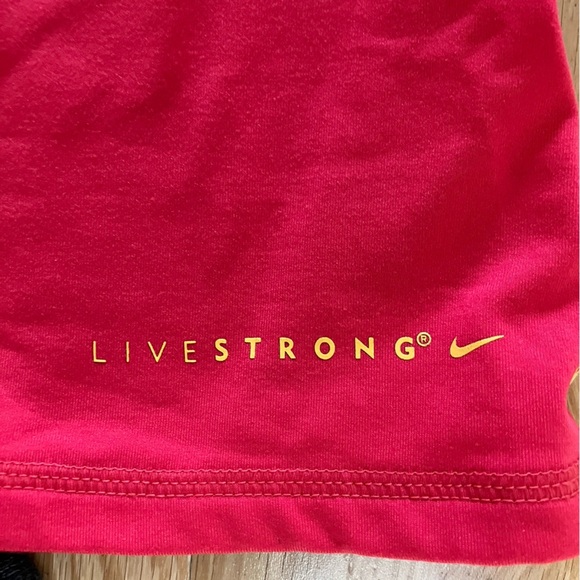 Nike Pro Women's Red Stretch Long Sleeve 1/2 Zip Collared Athletic Shirt Size L - Picture 4 of 10